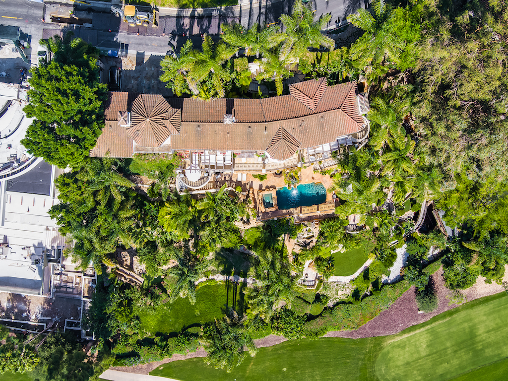 Property Details - An Unrivalled Oasis Boasting Magnificent Views ...