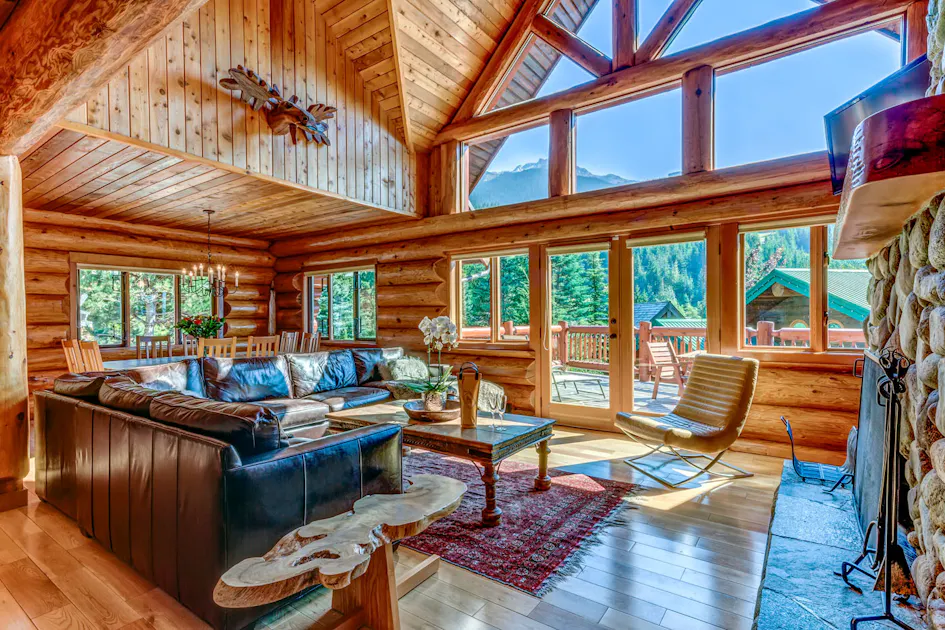 Property Details - Superb Ski In & Out Chalet Equipped With Hot Tub ... - High-End Ski Resort Vacation Rentals With Gaming Room