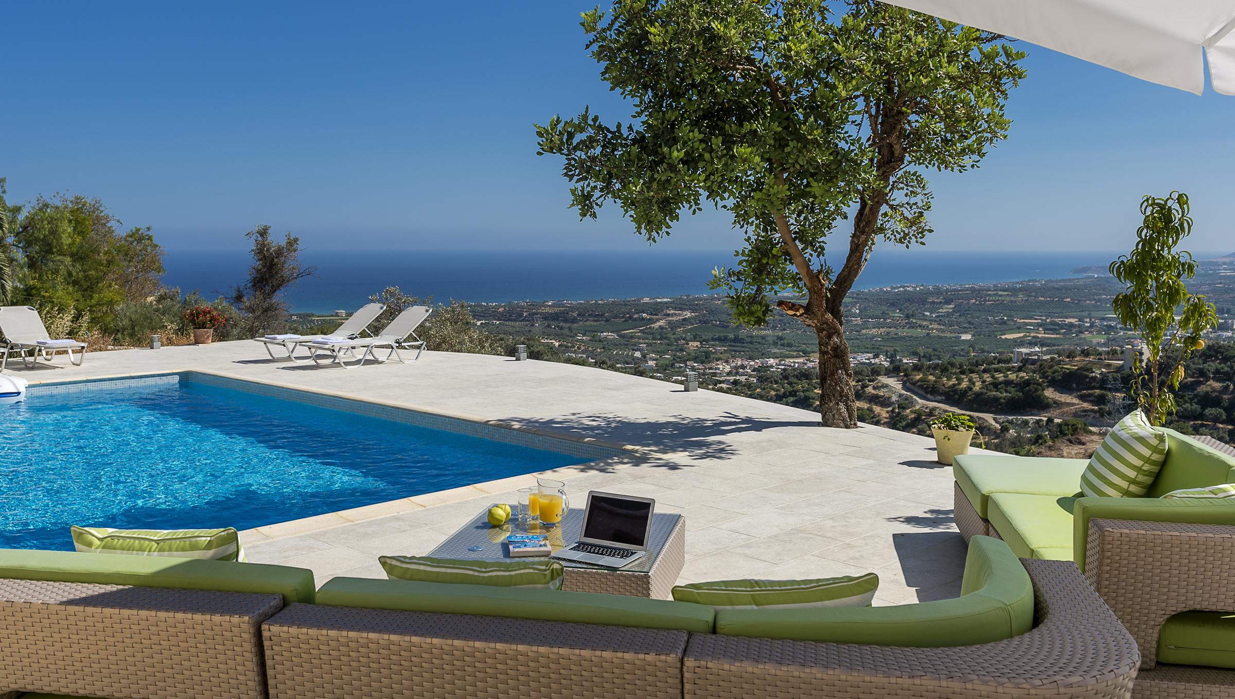 Property Details - Historic Venetian Villa Overlooking Bay of Rethymno ...