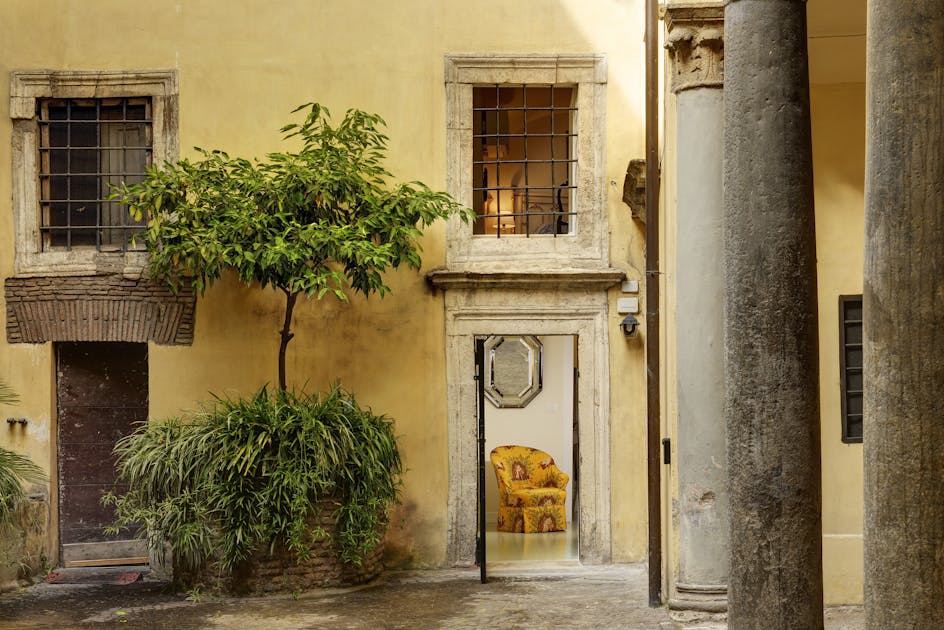 Property Details Charming Flat by Piazza Navona in Rome StayOne