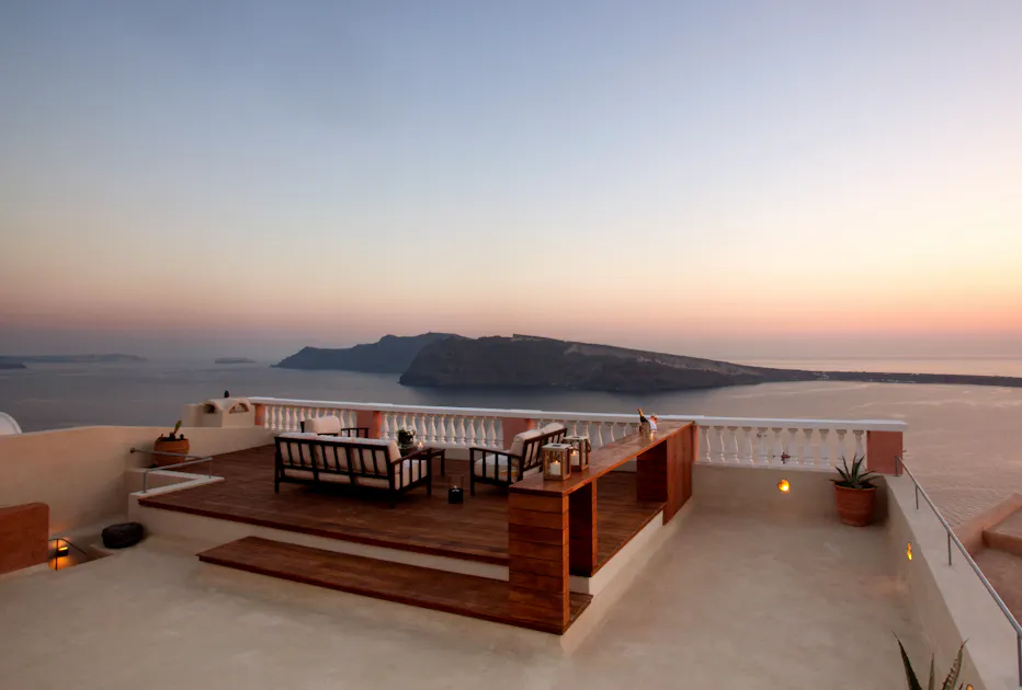 Picture of Property Details - Stylish Old World Mansion with Panoramic Ocean ...