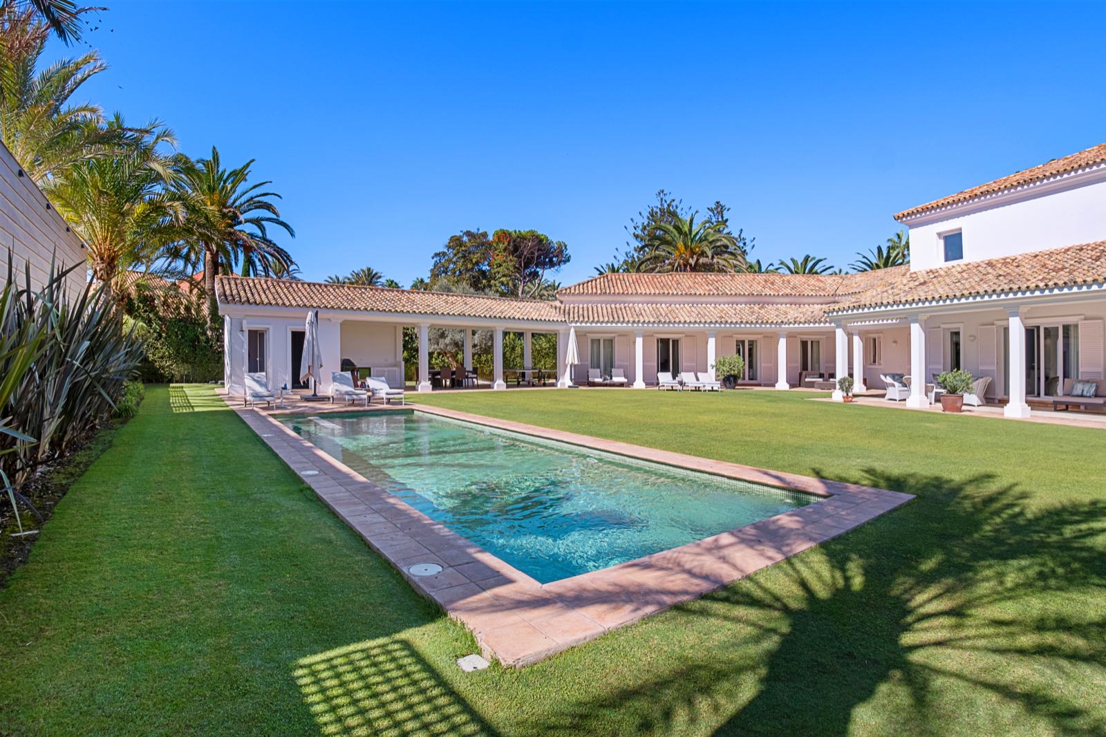 Property Details Elegant Villa with Private Gardens & Pool in Kings